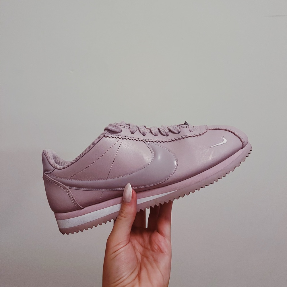 Nike light purple cortez